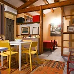 Scappo In Umbria, Eva Fornole