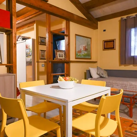 Scappo In Umbria, Eva *