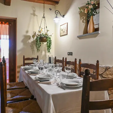 Scappo In Umbria, Eva * Fornole