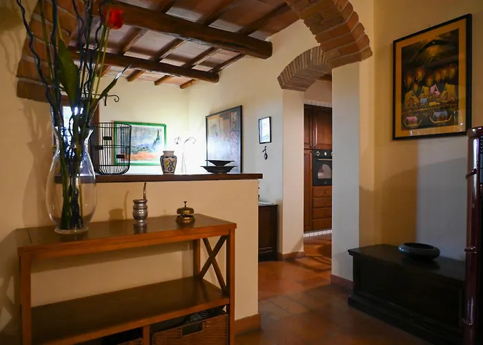 Scappo In Umbria, Eva *